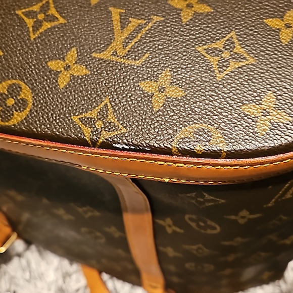 Louis Vuitton Babylone Tote - Picture 12 of 15